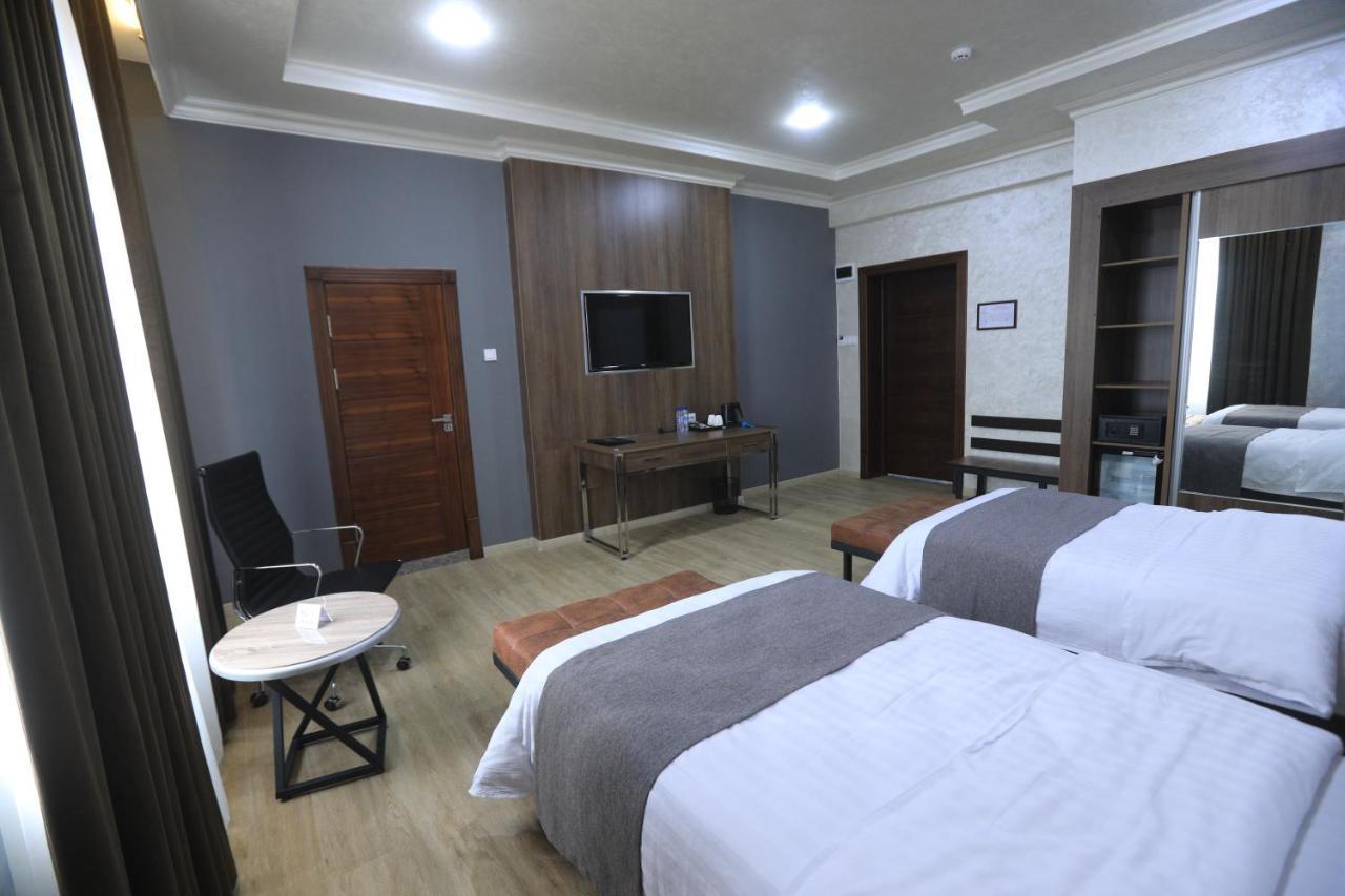 Chlnor Hotel Andijon Zewnętrze zdjęcie