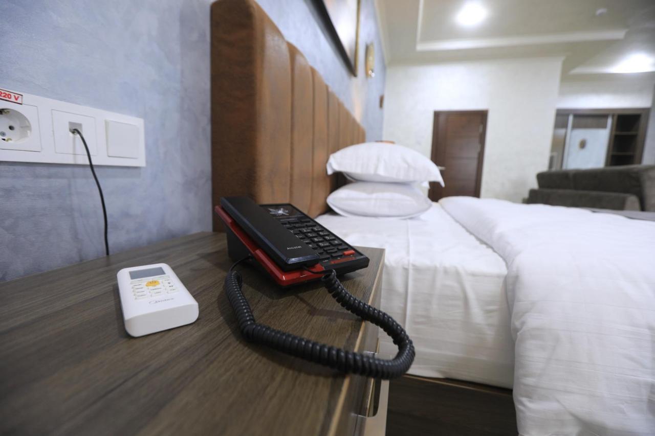 Chlnor Hotel Andijon Zewnętrze zdjęcie