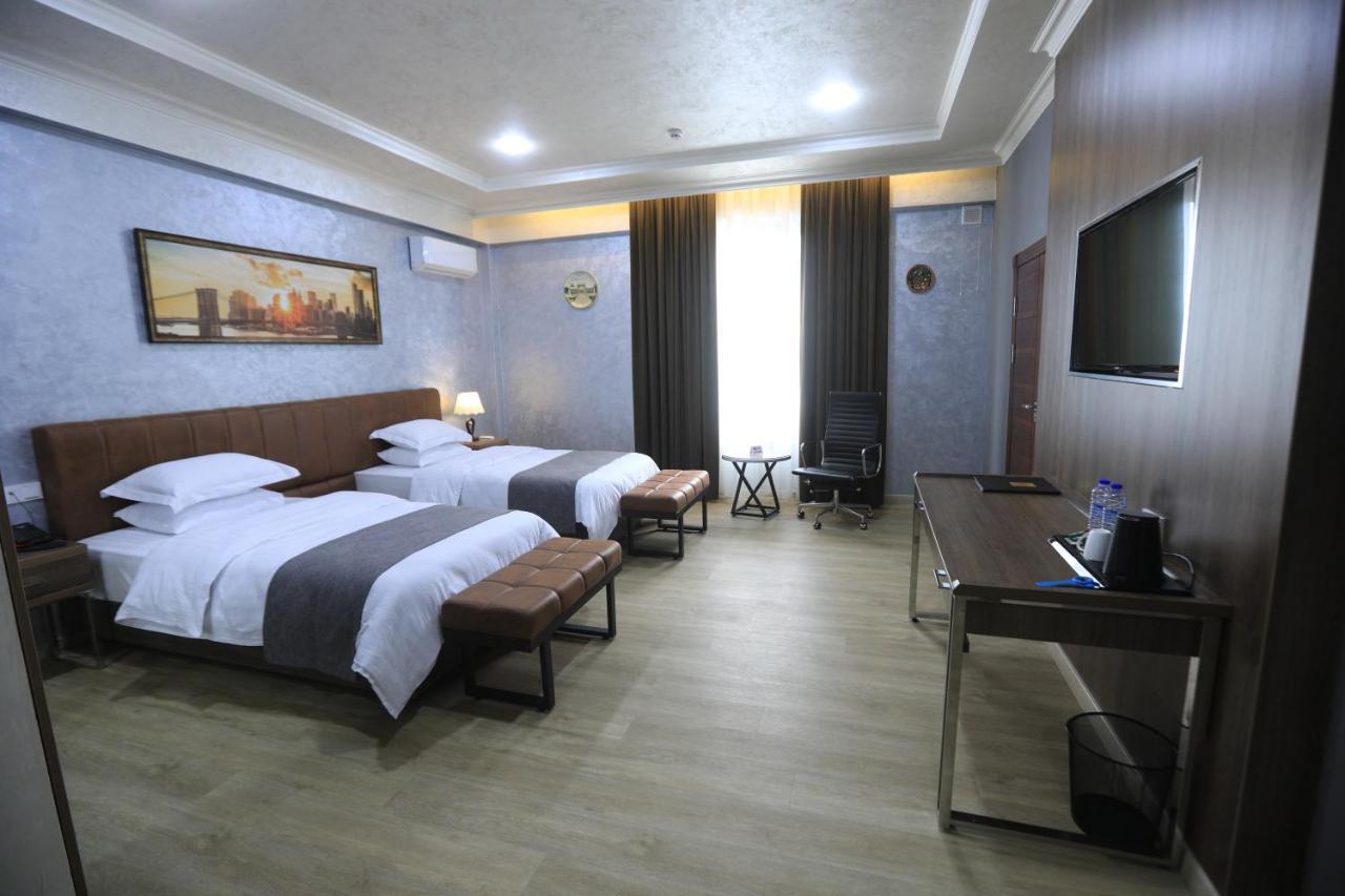 Chlnor Hotel Andijon Zewnętrze zdjęcie