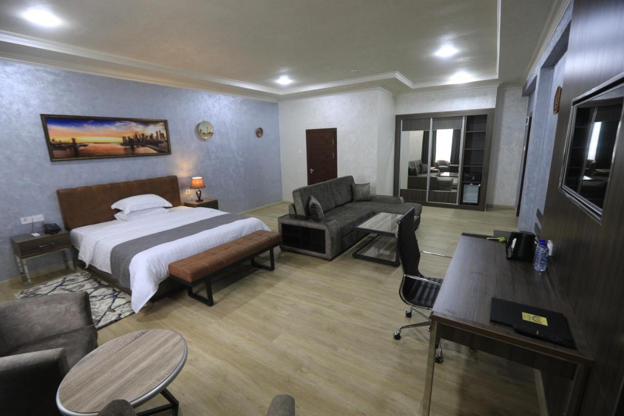 Chlnor Hotel Andijon Zewnętrze zdjęcie
