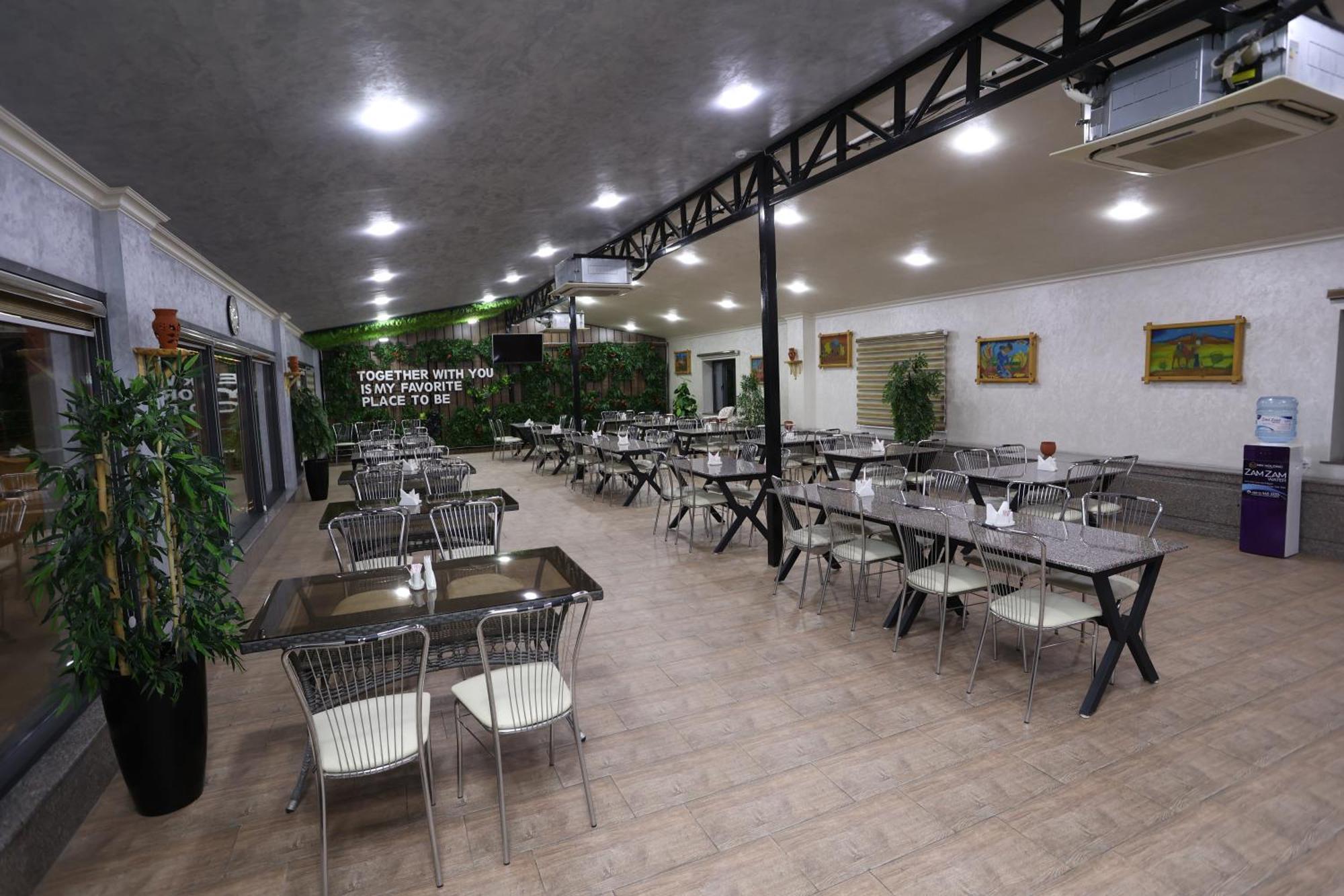 Chlnor Hotel Andijon Zewnętrze zdjęcie